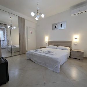 Fabiana'S Rooms
